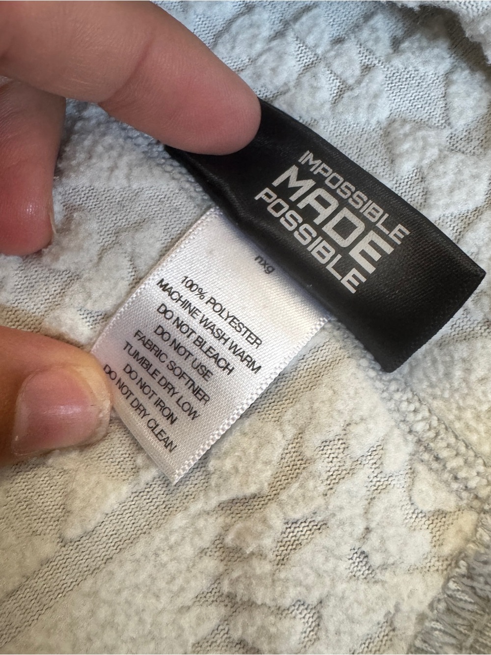 Eastern Mountain Sports Light Gray & Cream Knit Quarter-Zip Pullover - Picture 5 of 5